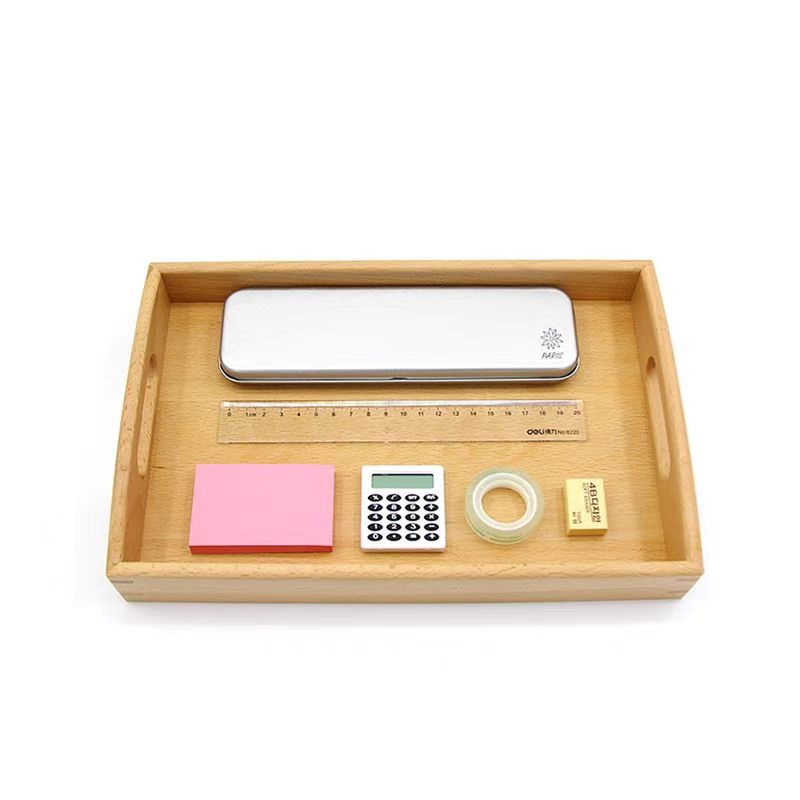 Replicas Objects
-Stationery Tools with wooden tray